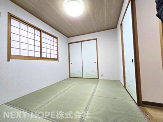 【和室】 | 尼崎市東本町4丁目中古戸建　リフォーム済 | 和室６帖です♪足を伸ばして寛げる居室です！！小さなお子様の遊びスペースとしても重宝します！！