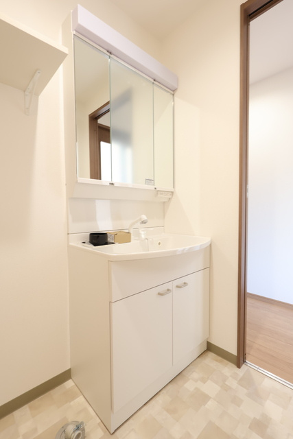 ルポ月出の独立洗面台