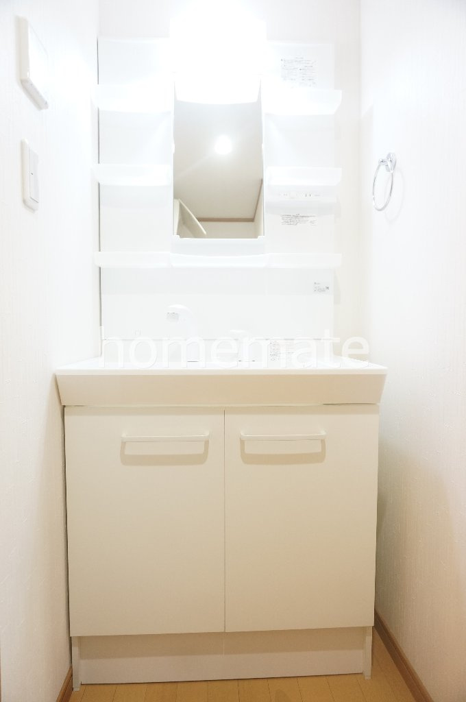 ルラーシュ渡鹿の独立洗面台