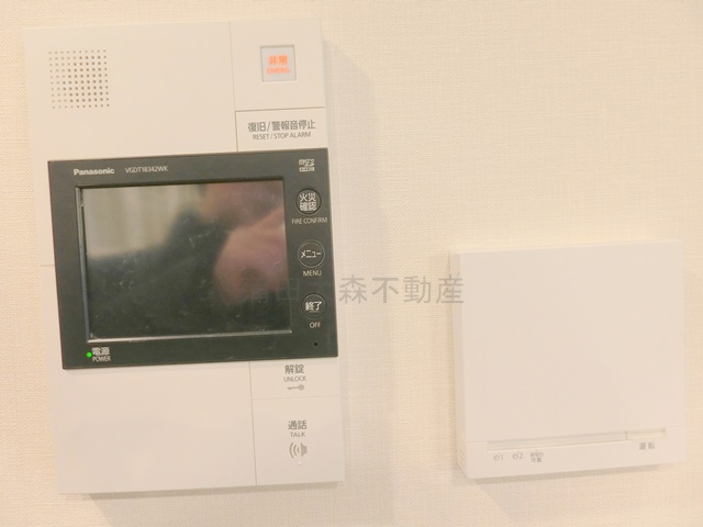 ブランズシティ久が原の設備|モニター付きインターホン、床暖房操作パネル
