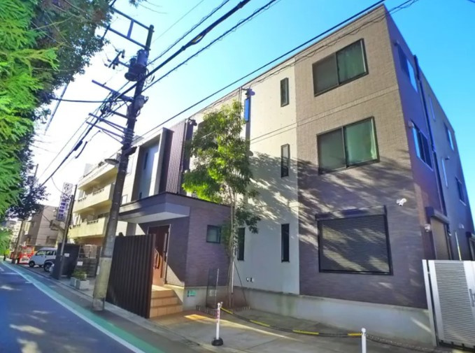 クレイン西日暮里の外観