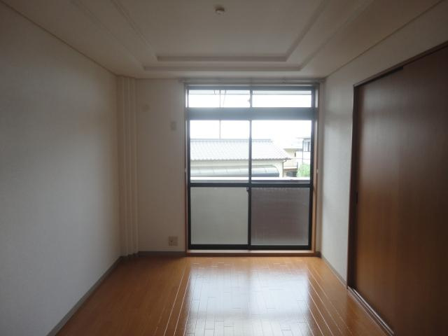 コンフォース北山　　刈谷市近郊の賃貸はクラスホーム刈谷店の居間・リビング|東洋室