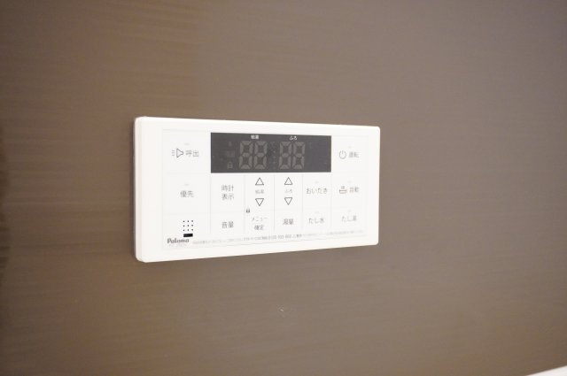 草加市苗塚町 新築分譲住宅の浴室