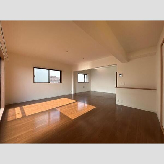 【居間・リビング】 | リブレ刀根山