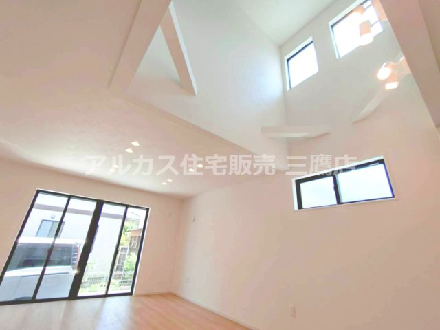 西東京市南町1丁目 西武新宿線 西武柳沢駅 新築戸建の居間・リビング