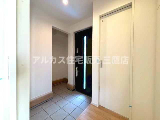 西東京市南町1丁目 西武新宿線 西武柳沢駅 新築戸建の玄関