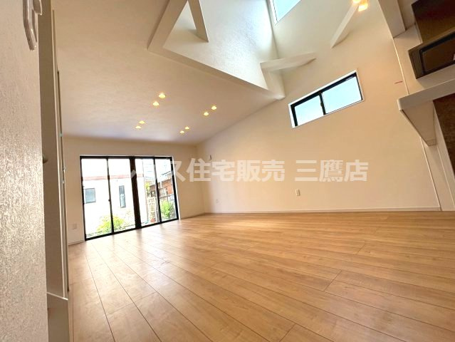 西東京市南町1丁目 西武新宿線 西武柳沢駅 新築戸建の居間・リビング