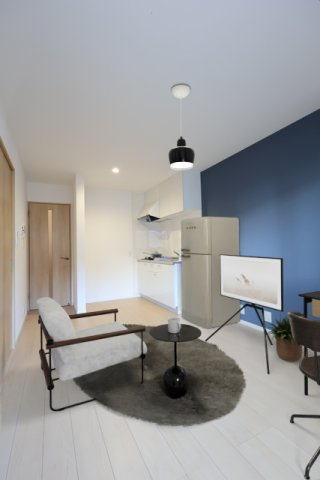 ＩＮＤＩＧＯ　ＢＡＳＥの居間・リビング