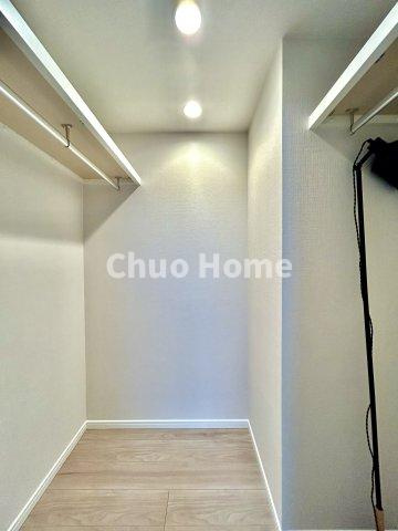 ファミール浅草シティウエストの収納|ウォークインクローゼット