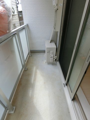 【バルコニー】 | リブリ・セント ファミリア