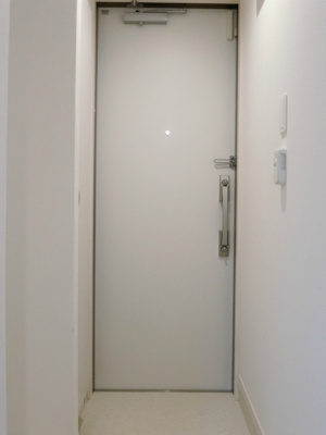 【玄関】 | リブリ・Casa Camino横浜鶴見