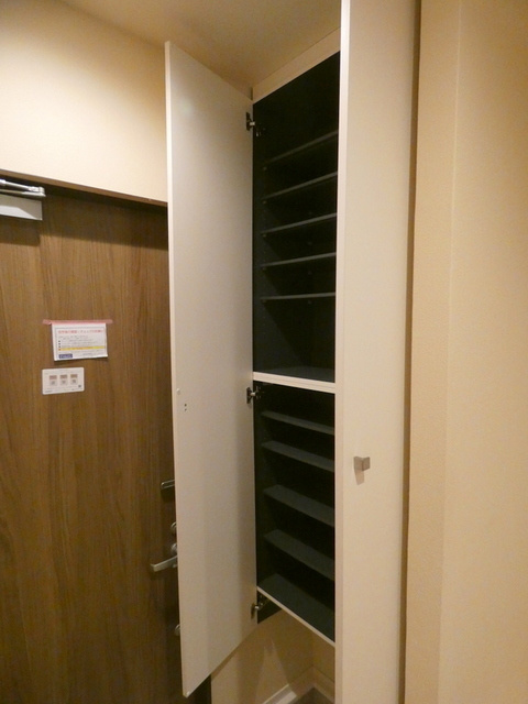 セレーノカーサの玄関