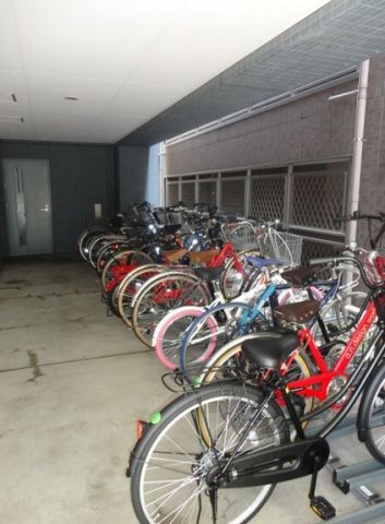 RADIANT IWAIDAのその他|駐輪場