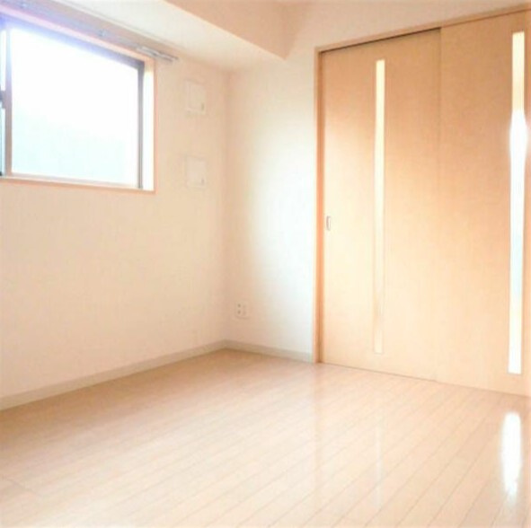 RADIANT IWAIDAの居間・リビング