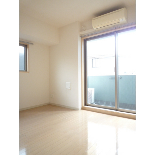 RADIANT IWAIDAの寝室