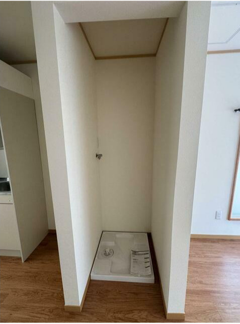 中野区大和町１丁目のアパートの洗面所