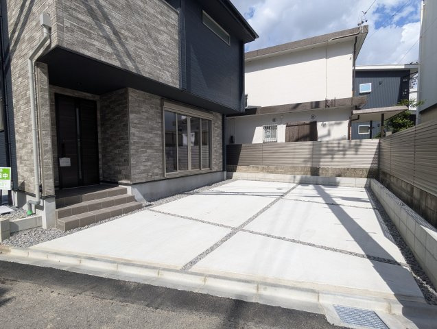 千種区松軒1期の駐車場