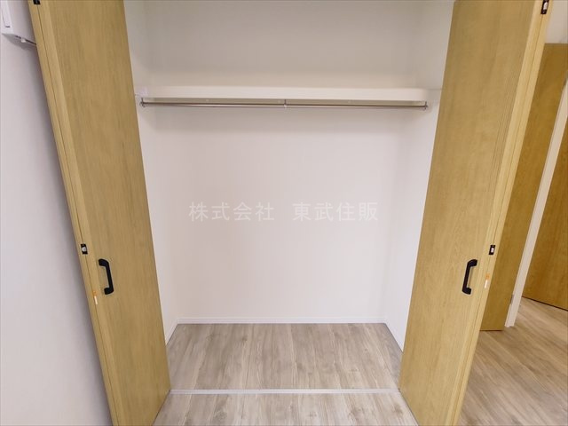 【収納】 | 川越市寺尾２期　全８棟　８号棟 | 洋室5.25帖北東側収納