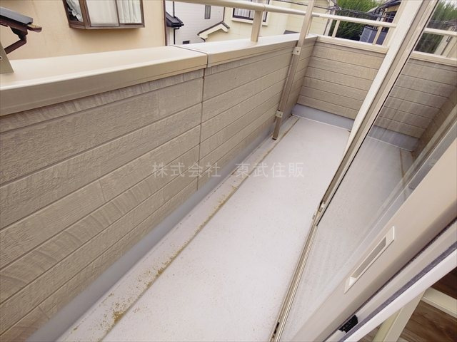 【バルコニー】 | 川越市寺尾２期　全８棟　８号棟 | 暖かな日差しのふりそそぐバルコニー