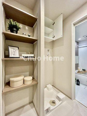 浅草タワーのランドリースペース|【ランドリースペース】担当者がスケールを持ち歩いておりますので、ご見学時には現在お使いの洗濯機などがきちんと収まるかなどもチェックして下さい。見学前に測っておくと非常に便利だと思います。