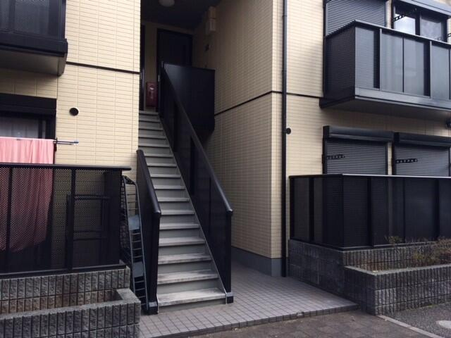 調布市佐須町２丁目のアパート