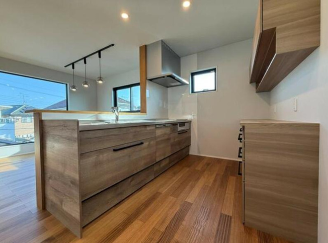 【キッチン】 | つくばみらい市筒戸　新築戸建 | 料理をしながらでも、ご家族との会話を楽しめる対面式キッチン♪