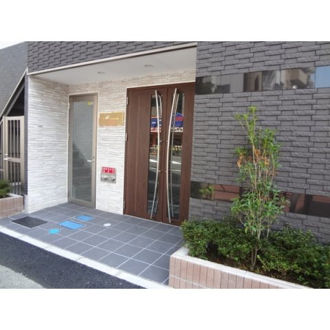 Maganda（マガンダ）のエントランス