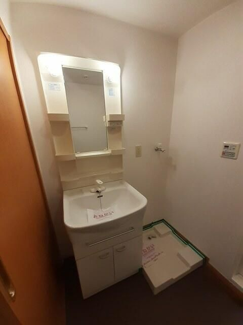 ムーンライトコートの独立洗面台