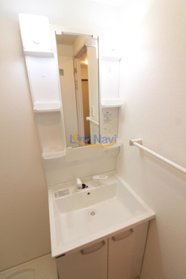 【洗面所】 | ロジュマン花川