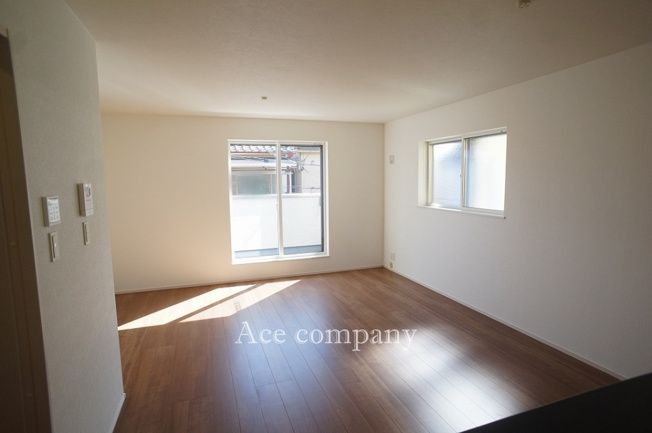 【居間・リビング】 | 八尾市永畑町2丁目 | 【LDK：17.5帖】