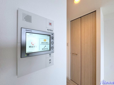 【セキュリティ】 | CREST TAPP新栄 | モニター付きインターフォンです。