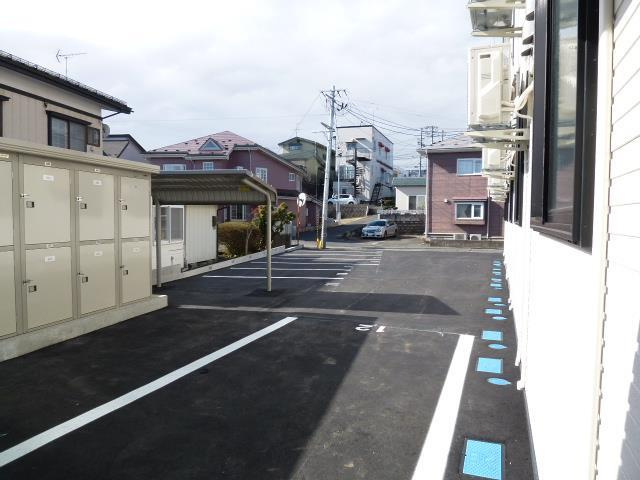 【新築】フィオーレ上堂の駐車場