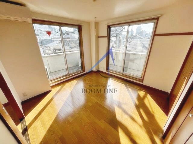 フロラシオンの居間・リビング|洋室のお部屋です。