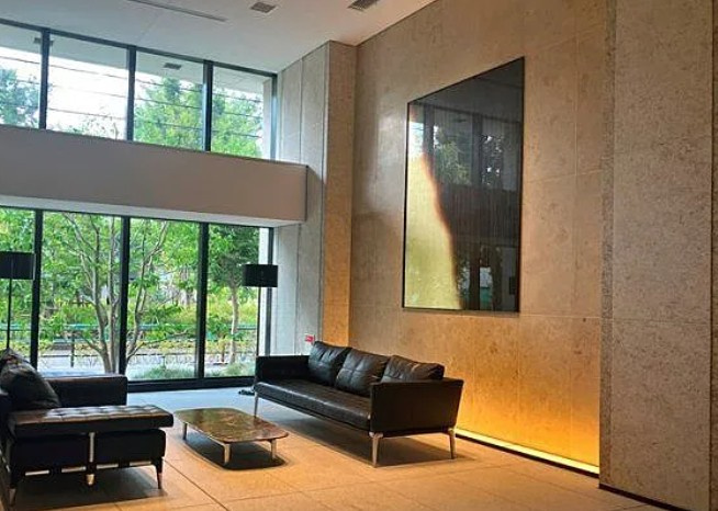 アトラス加賀のロビー