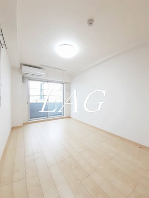 【居間・リビング】 | エスワン・アパートメント | 洋室のお部屋です。