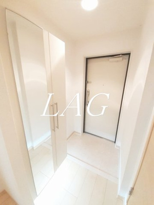 【玄関】 | エスワン・アパートメント | 玄関です。