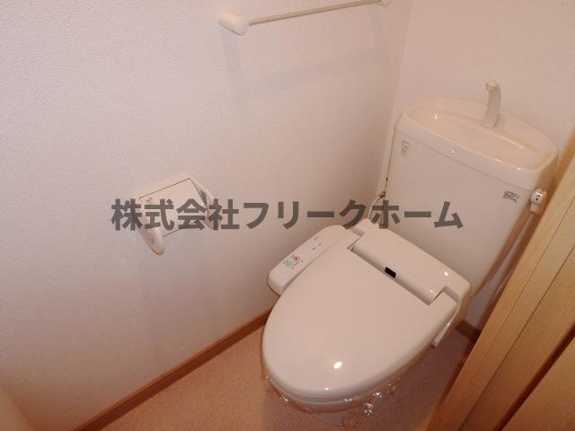 武蔵野市吉祥寺北町４丁目の賃貸マンションのトイレ