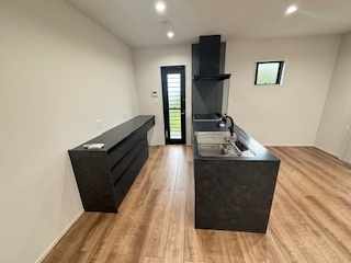 【キッチン】 | 廿日市市阿品台1（阿品東駅）全2区画　B棟【エアコン2基付き】【P3台】 | オール電化☆火を使わないIHクッキングヒーターで安心調理☆