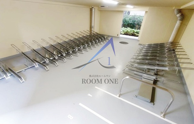 ザ・レジデンス・オブ・トーキョーＨ２０イーストタワーのその他共用部分|駐輪場です。