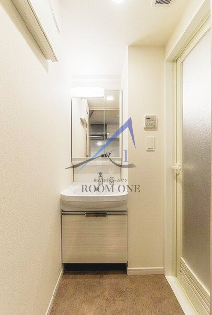 ザ・レジデンス・オブ・トーキョーＨ２０イーストタワーの洗面所|洗面台です。