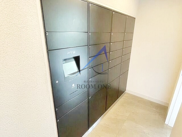 ジェノヴィア綾瀬Ⅱのその他共用部分|宅配ボックスです。