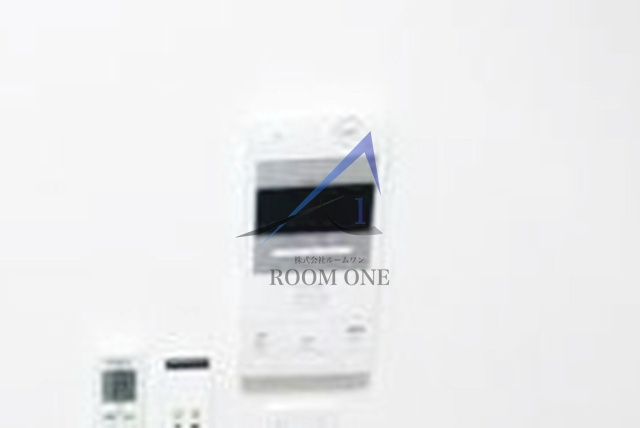 リブ千住大橋のセキュリティ|モニター付きインターホンです。