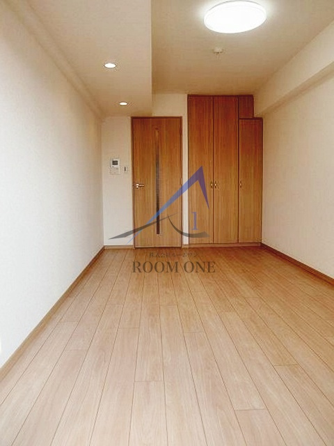 ルーブル中板橋の居間・リビング|洋室のお部屋です。