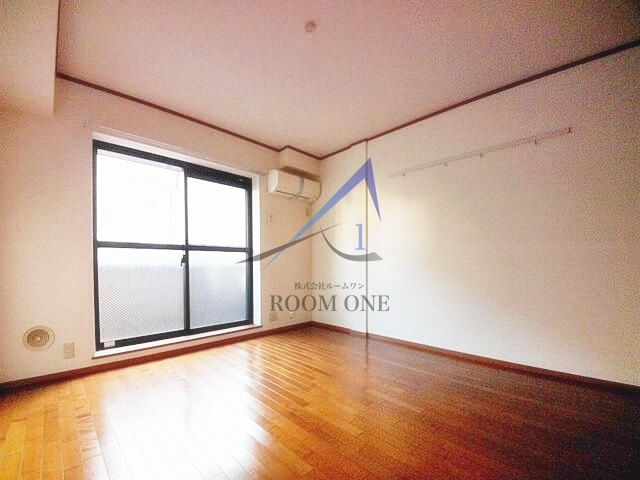 アークヒルズ白山の居間・リビング|洋室のお部屋です。