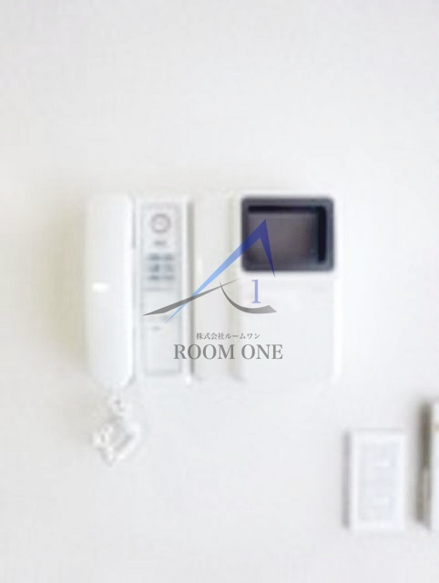 ジュエル目白台のセキュリティ|モニター付きインターホンです。