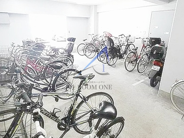 ラ・フォレ根岸