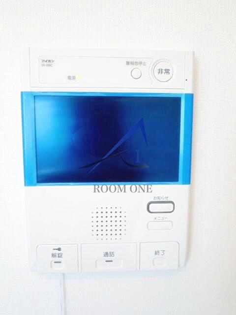 ビルヴィオ東日暮里のセキュリティ|モニター付きインターホンです。