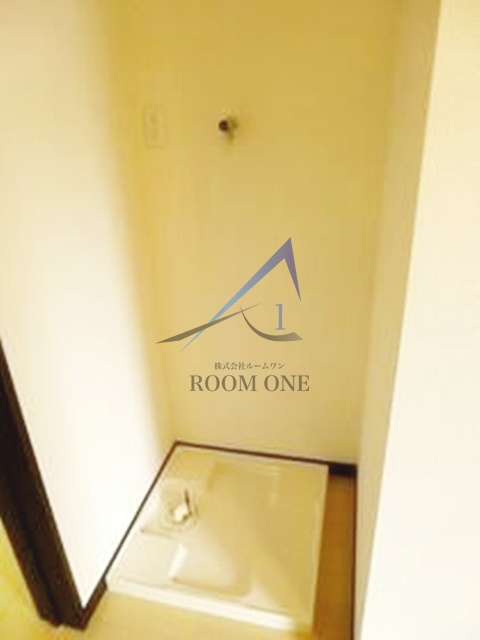 フェリーチェの設備|洗濯機置き場です。