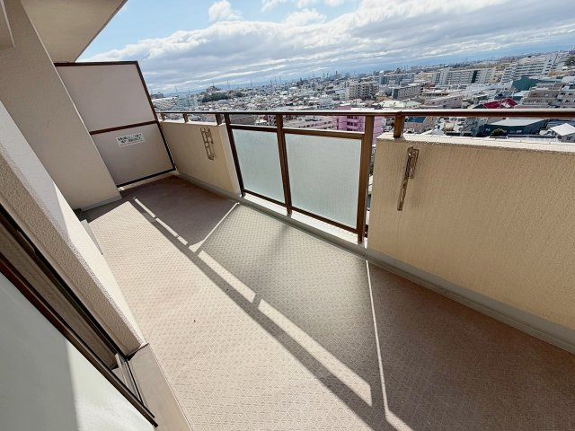 清荒神ヒルズのバルコニー