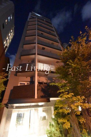 ＧＬＡＣＩＥＲ神保町のエントランス